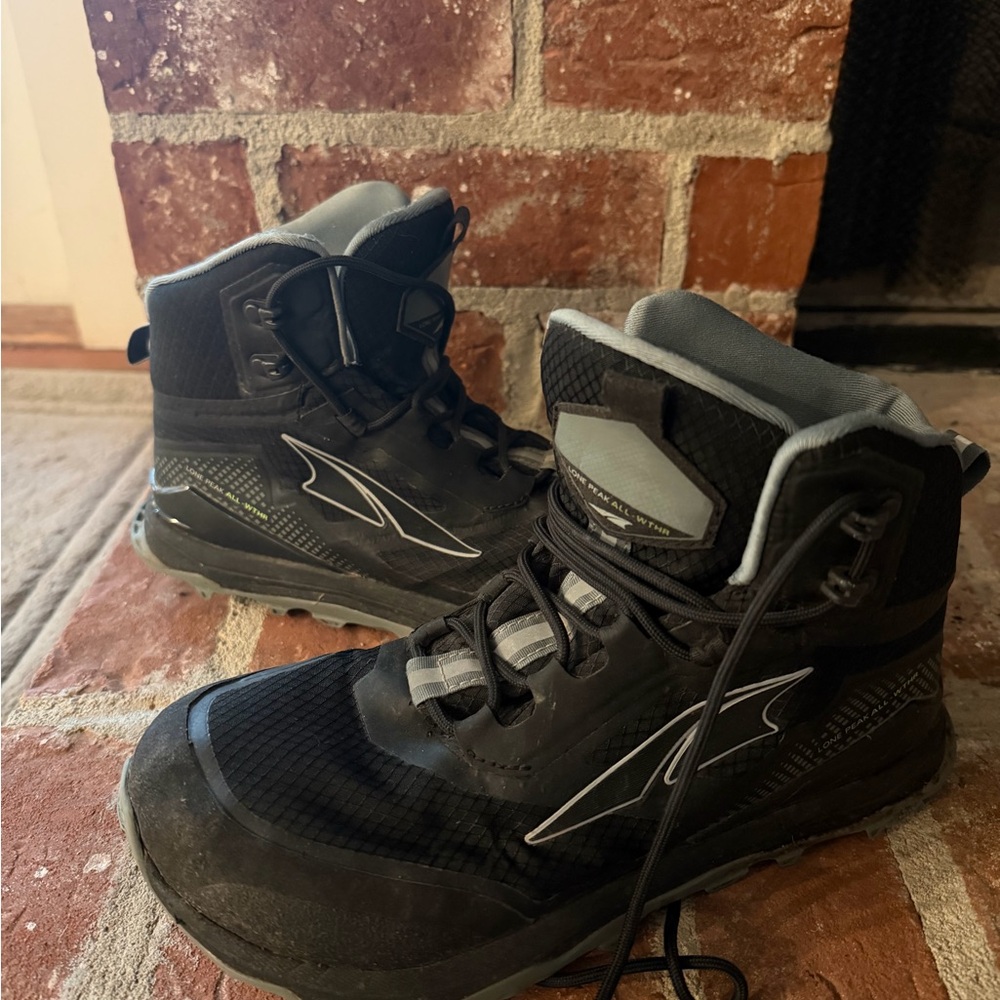 Altra Boots Lone Peak All Weather Mid Women Black Waterproof Hiking Shoes